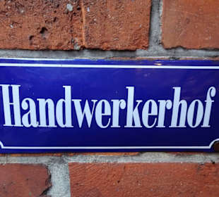 Das Schild des Handwerkerhofes der Böttcherstraße