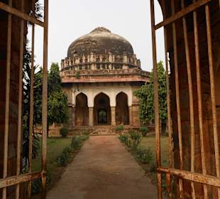 Eingang in den Sikander Lodi 