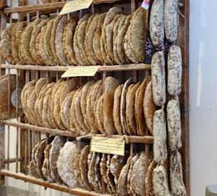 Regalweise Schüttelbrot
