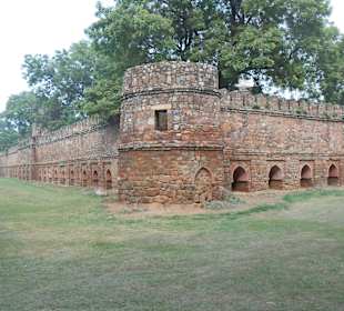 Mauer um den Sikander Lodi
