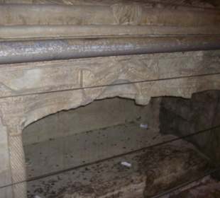 Grab des Hl. Nikolaus