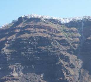 Inselhauptstadt Fira