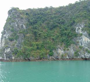 Wunderschöne Halong Bucht