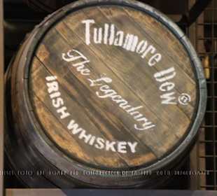 Whiskey-Fass Tullamore Dew The Legendary
