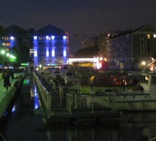 Aussenansicht Bilder Holiday Inn Express Paris Canal De La Villette Paris Holidaycheck