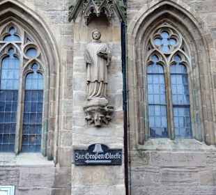 Skulptur am Erfurter Dom