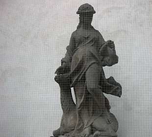 Sochy ve Valdštejnskéhy ve Valdštejnské zahredě