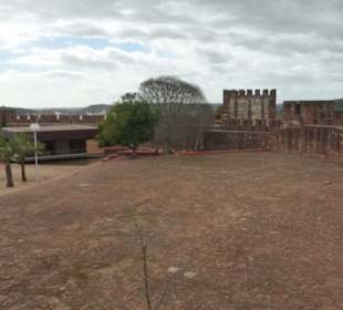 In der Burganlage von Silves