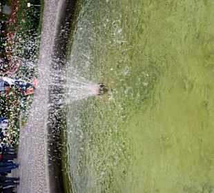 Springbrunnenanlage