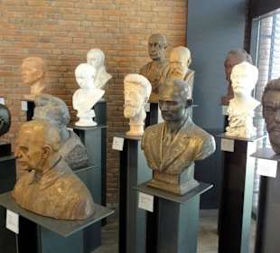 Bedeutende Bremer in Stein