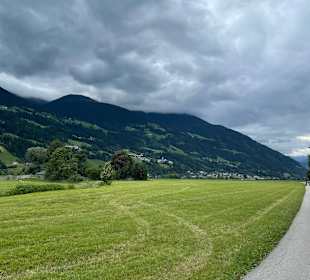 Wandern Uderns
