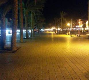 Promenade vor Sindbad Club Beach Resort