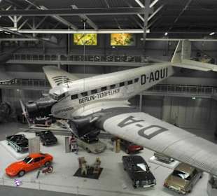 JU 52 Unten Oldtimer Autos