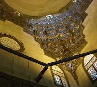 Deckenkuppel in der Sultan Hassan-Moschee