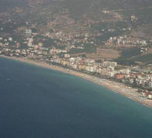 Blick von der Burg Alanyas auf den kleopatrastrand