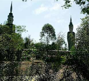 Sala Kheo Kou - Wat Khaek