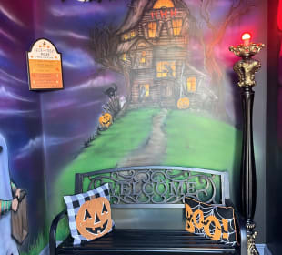 Haunted House of Hamburgers