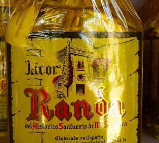 Selbstgemachter Likör Randa