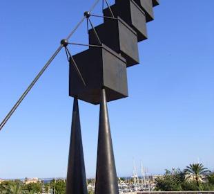 Monumentale Skulptur