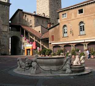 Piazza Vecchia