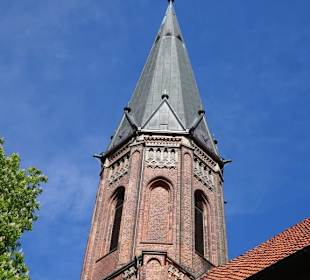Der Turm der Peter-und-Paul-Kirche