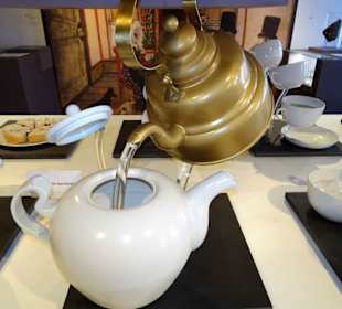 Die ostfriesische Teezeremonie