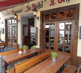 Außenplätze vor dem Gasthaus Im Stiefel