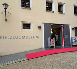 Außenansicht des Spielzeugmuseums
