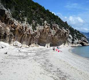 Am Strand der Cala Luna