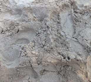 Der Sand am Strand in Georgioupolis