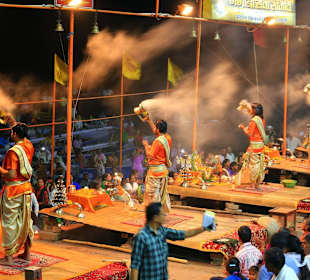 Varanasi Ganga Aarti Dasaswamedh Ghat