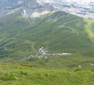 Weg zur kleinen Scheidegg