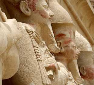 Statuen der Hatschepsut