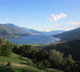 Blick von Peglio auf den Comer See