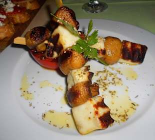 Pilz-Souvlaki im "Palmera Seaside" Restaurant