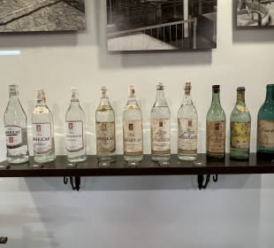 Verschiedene Rum-Flaschen