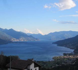 Blick von Peglio auf den Comer See
