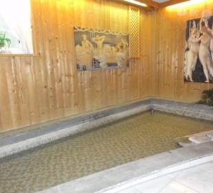 Fußbecken im SPA-Bereich