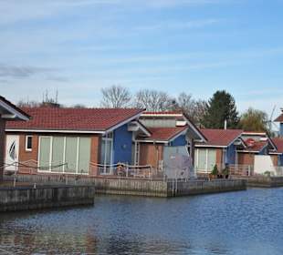 In der Marina des Hafens von Weener