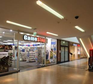Game Stop