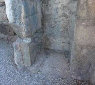 Innerhalb einer Ruine