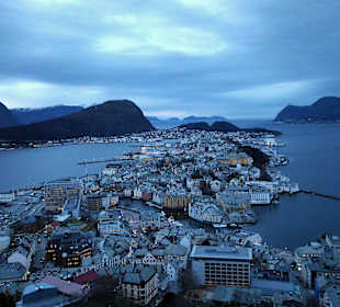 View from the viewpoint in the centre of Alesund