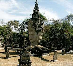 Sala Kheo Kou - Wat Khaek