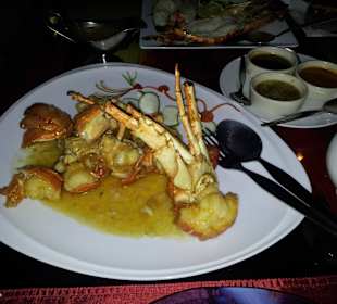 Lobster in garlic sauce