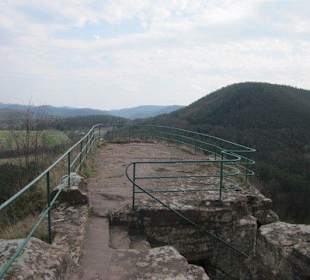 Schöne Burgruine Drachenfels