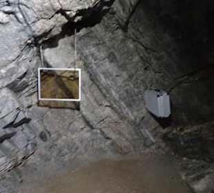 Koffer mit Meßgerät für Strahlung