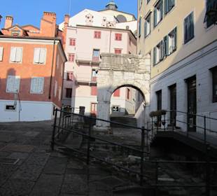 Richardsbogen 1 JH