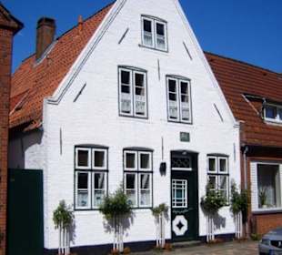 Ein Rundgang durch die "Rosenstadt" im Sommer 