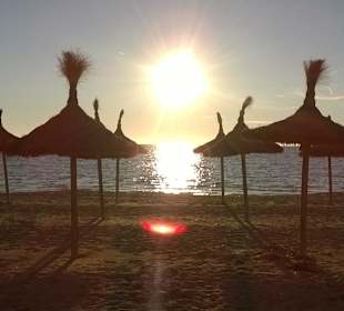 Am Strand, fast menschenleer im Dezember