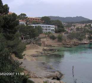 Am Strand von Cala Fornells
